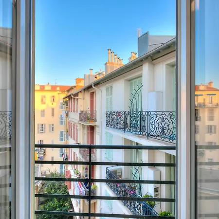 Apartment Paganini Center With Terrace - Happy Nizza
